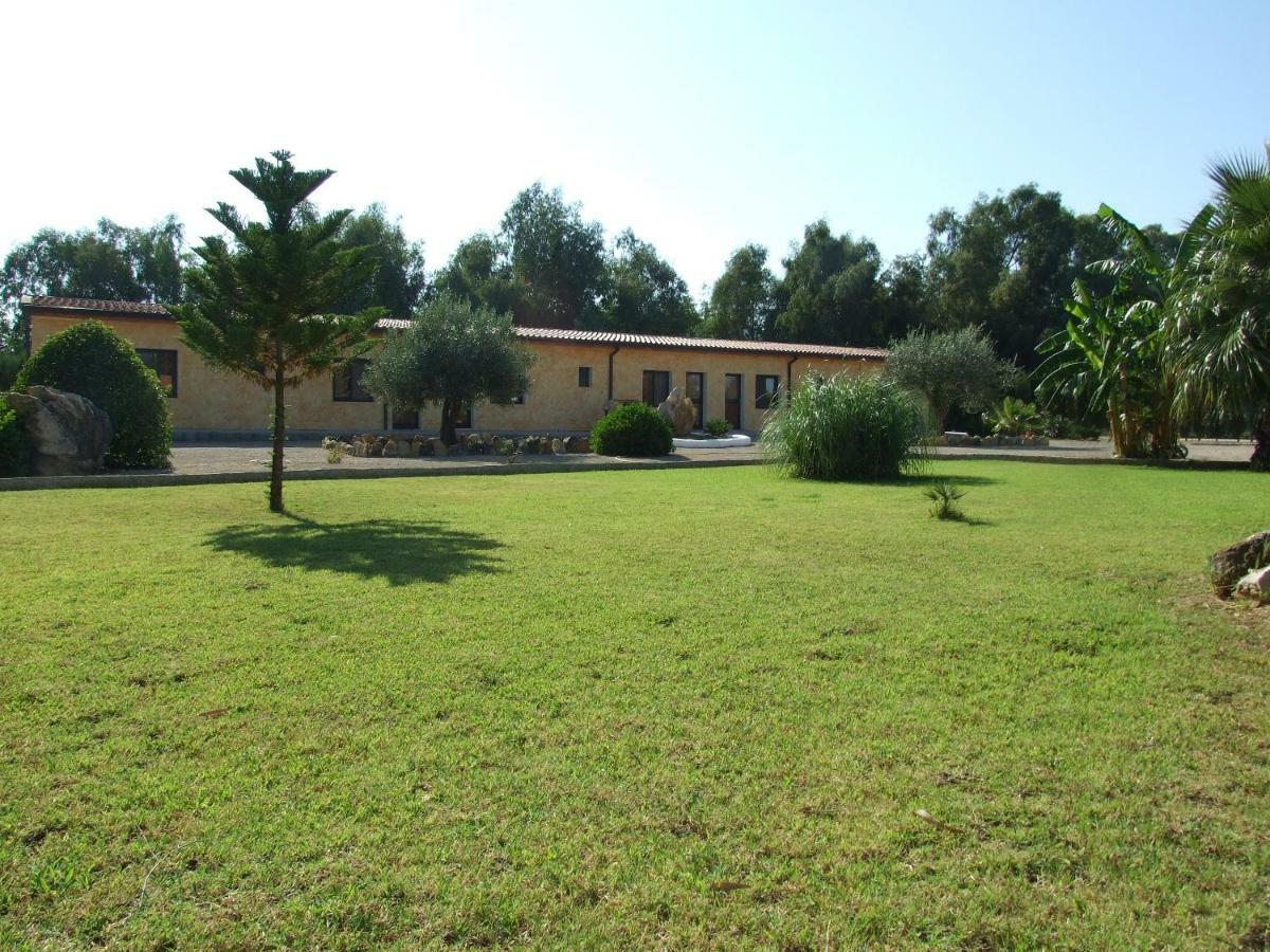 Agriturismo Corallo Santa Maria la Palma Ngoại thất bức ảnh